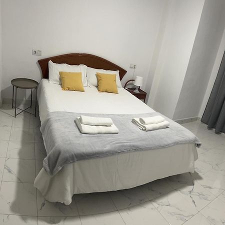 Apartamento Domingo มาลากา ภายนอก รูปภาพ